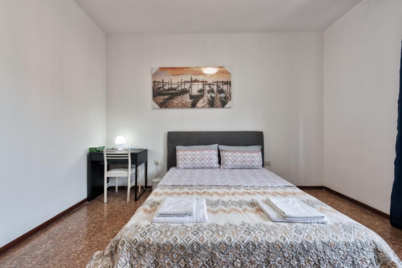 Cozy Best Apartment In City With Free Parking Marghera Dış mekan fotoğraf
